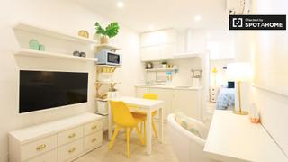Location Appartement à Embajadores-Lavapiés. Estudio luminoso en alquiler en la latina, madrid