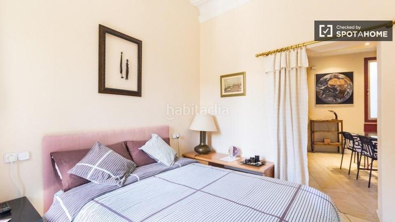 Foto 47ff0a66-31c3-431b-8b78-3121a6282a58. Alquiler piso apartamento de 1 dormitorio con aire acondicionado y balcón, en malasaña, en Madrid