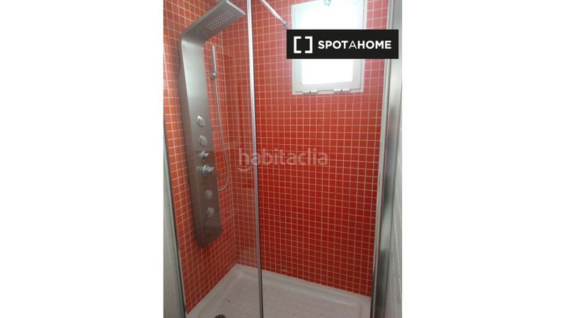Foto c068bcf4-3559-41ad-8d03-f16806d1e0d8. Rent flat with heating in Delicias Madrid