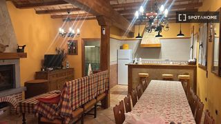 Lloguer Pis a Nieva. Se alquila apartamento de 3 habitaciones en nieva, segovia.