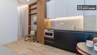 Etagenwohnung in Puerta del Ángel