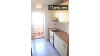 Alquiler Piso en Embajadores-Lavapiés. Apartamento de 4 dormitorios en embajadores, madrid