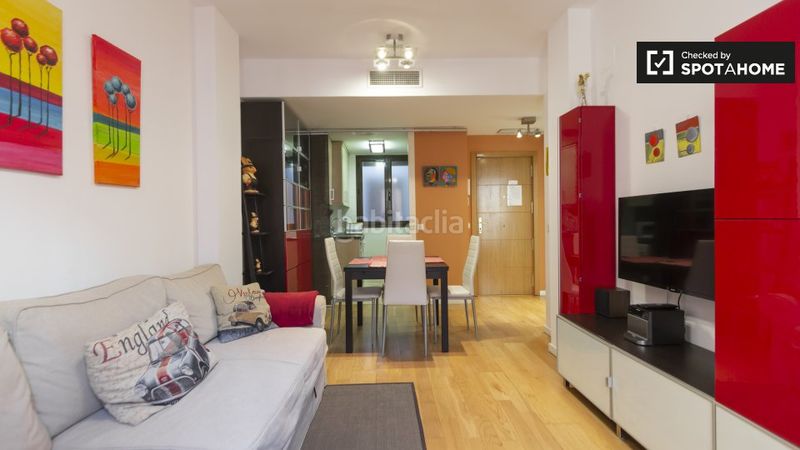 Foto 2abb17cb-1777-472b-87aa-f650d6f236fd. Rent flat with heating in Embajadores-Lavapiés Madrid