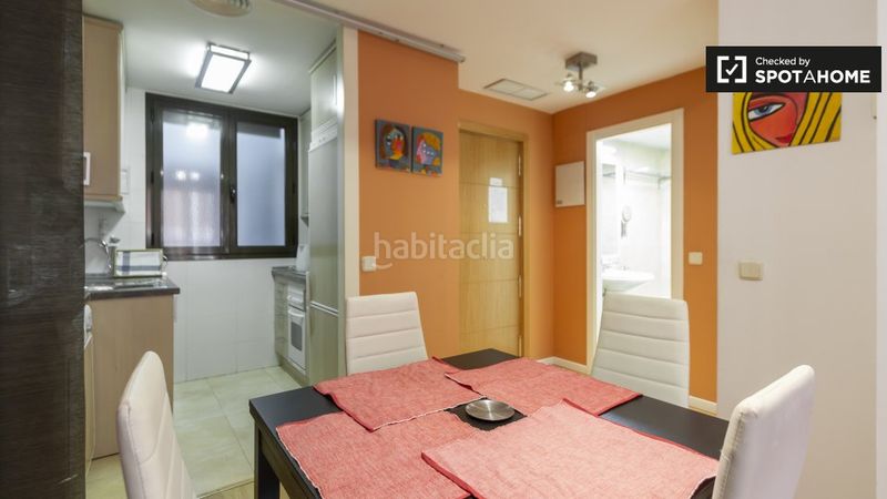 Foto b5920ef9-d3d8-4666-bab8-3b8a9fb830b6. Rent flat with heating in Embajadores-Lavapiés Madrid