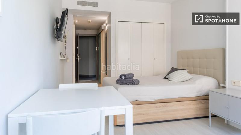 Foto 42b95f98-1b6a-4aa3-8e7b-4092e252b612. Alquiler piso estudio en alquiler centro en Recoletos Madrid