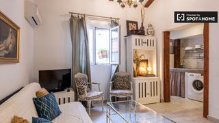 Alquiler Piso en Universidad-Malasaña. Apartamento de 2 dormitorios en alquiler en universidad, madrid
