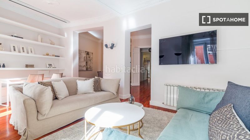 Foto 25cc7fd8-0576-49c9-be2f-002077bda851. Rent flat with heating in Trafalgar Madrid