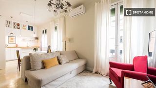 Affitto Appartamento in Embajadores-Lavapiés. Apartamento de 1 dormitorio en alquiler en embajadores, madrid