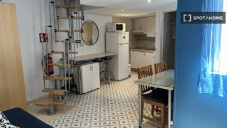 Etagenwohnung in Universidad-Malasaña