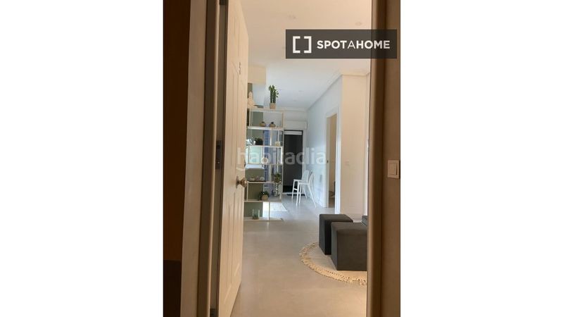 Foto db30356a-8221-40b5-a0f9-8dcdb0e95d7c. Alquiler piso  de 2 habitaciones en alquiler en pradolongo, en Madrid