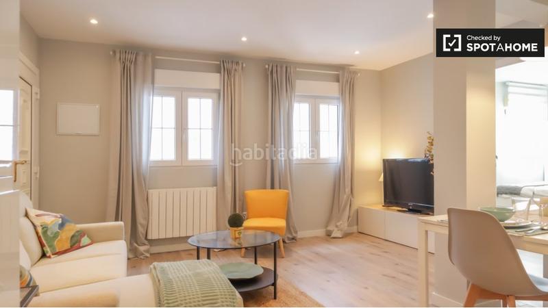 Foto 65ab4bda-30da-475e-8667-3e53ffe2bf36. Alquiler piso  en alquiler en Valdeacederas, en Madrid