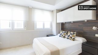 Flat in Sol