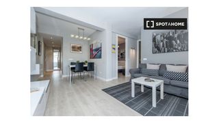 Affitto Appartamento in Almenara-Ventilla. Amplio apartamento de 2 dormitorios en alquiler en tetuán, madri