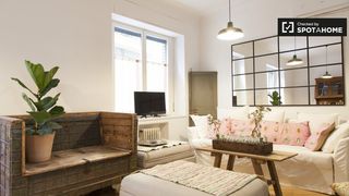 Affitto Appartamento in Palacio. Impresionante apartamento de 2 dormitorios en alquiler en centro