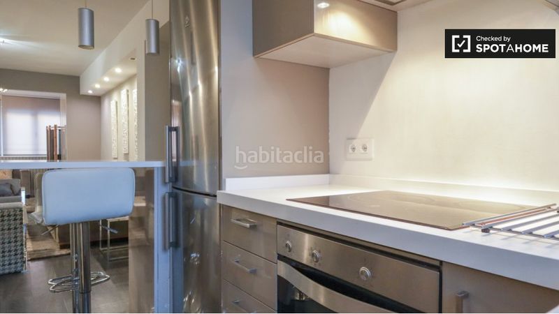 Foto aa0827f7-4cb7-4faf-8677-d2a82deebc1d. Rent flat with heating in Berruguete Madrid