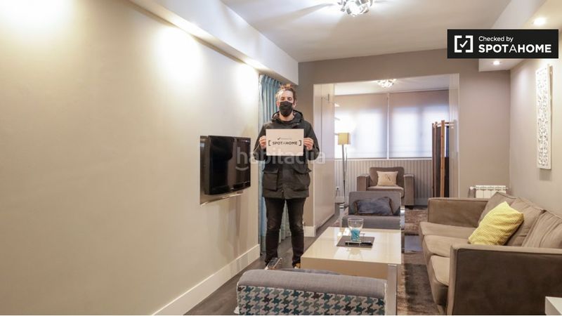 Foto b66a8973-7cc6-4647-b974-0d5eb2f7db6b. Rent flat with heating in Berruguete Madrid