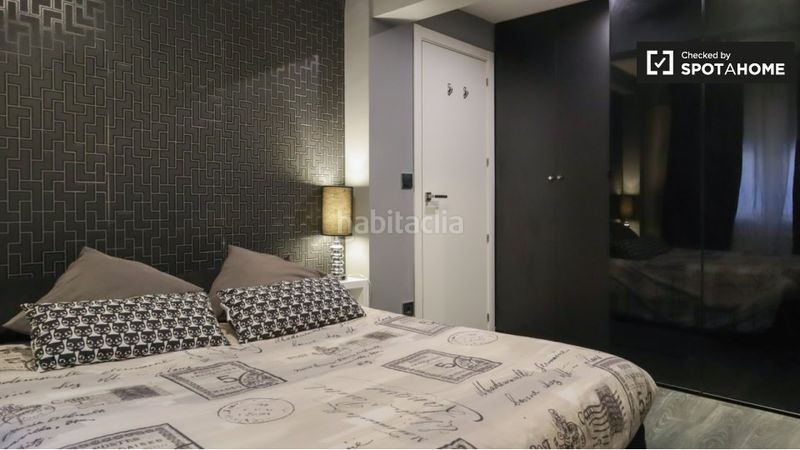 Foto f6fb354b-b851-4b56-a05c-f6a1b2dad213. Rent flat with heating in Berruguete Madrid