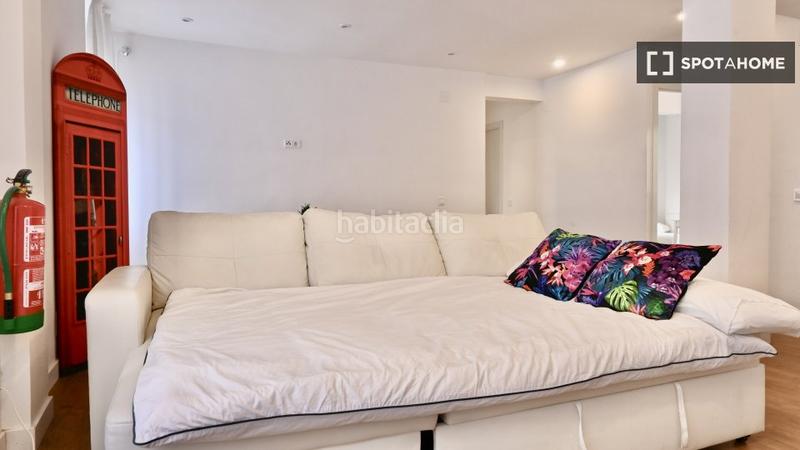 Foto 51b15bc7-f5dd-49c1-89f4-7a59bf9bd993. Miete etagenwohnung mit heizung in Imperial Madrid
