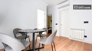 Location Appartement à Puerta del Ángel. Apartamento de 2 dormitorios en alquiler en puerta del ángel