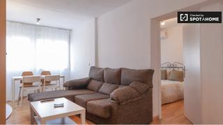 Rent Flat in Campamento. Piso de 2 dormitorios en alquiler en campamento, madrid