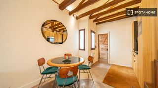 Rent Flat in Embajadores-Lavapiés. Apartamento de 1 dormitorio en alquiler en embajadores, madrid