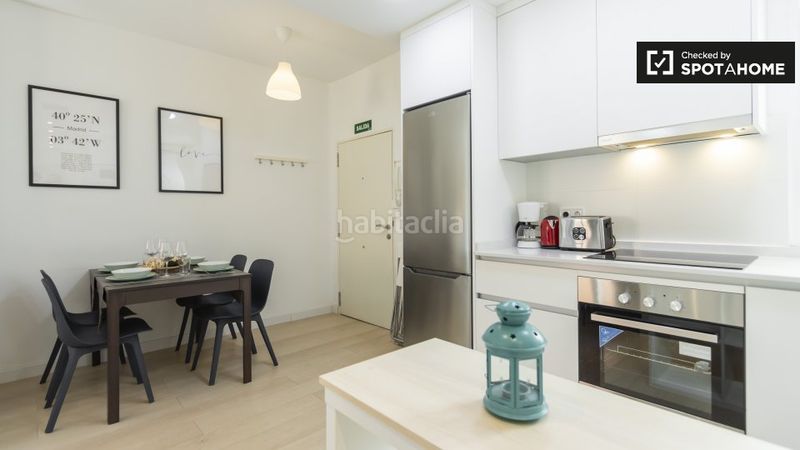 Foto 50155475-ed39-4fa2-b36a-3466a8b3a682. Miete etagenwohnung mit heizung in San Isidro Madrid