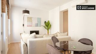 Miete Etagenwohnung in Palacio. Elegante apartamento de 1 dormitorio en alquiler en la latina, m