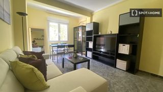 Miete Etagenwohnung in Castillejos-Cuzco. Apartamento de 3 habitaciones en alquiler en madrid