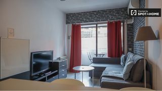 Miete Etagenwohnung in Castillejos-Cuzco. Piso en alquiler de 1 dormitorio en castillejos, madrid