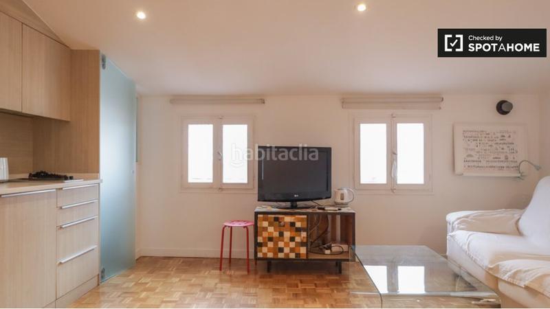Foto e9cfef80-d152-4b39-80c6-bfd8b32310bb. Alquiler piso estudio en alquiler en malasaña, en Madrid