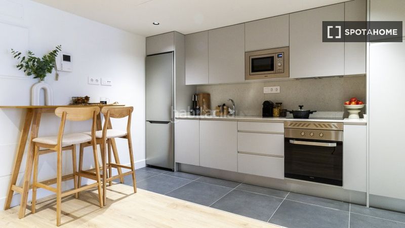 Foto 207d66c1-2dd7-49f1-9054-5a8e45e7b01e. Alquiler piso apartamento de 1 dormitorio en alquiler en Nueva España, en Madrid