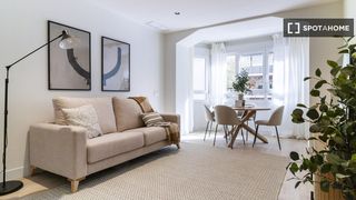 Lloguer Pis a Nueva España. Apartamento de 1 dormitorio en alquiler en nueva españa, madrid