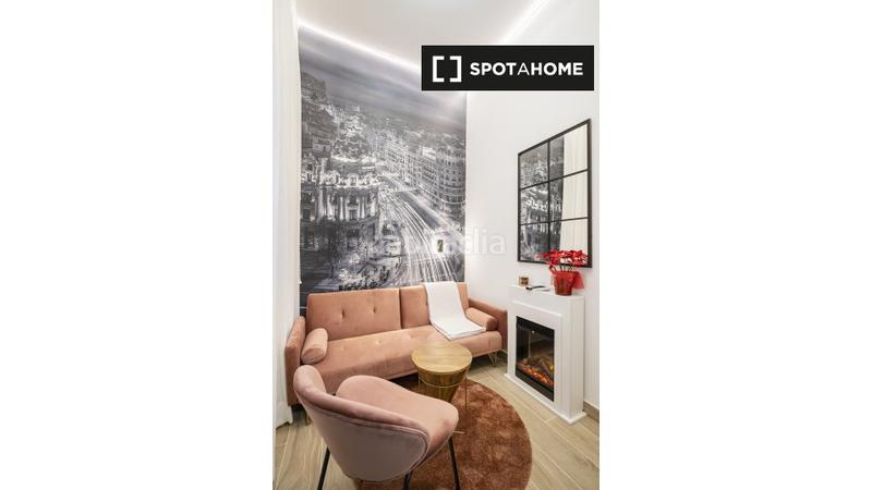 Foto b77cc07a-d8ea-436d-859d-33374892582a. Alquiler piso apartamento de 2 dormitorios en chamberí, en Madrid