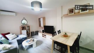 Lloguer Pis a Embajadores-Lavapiés. Apartamento de 2 dormitorios en alquiler en palos de moguer, mad