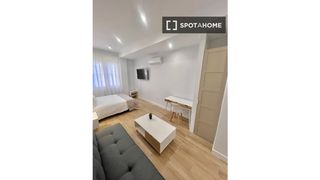 Miete Etagenwohnung in Pinar del Rey. Estudio en alquiler en pinar del rey, madrid
