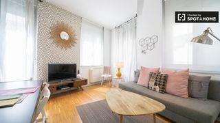 Lloguer Pis a Cortes-Huertas. Apartamento de 1 dormitorio en alquiler en madrid centro