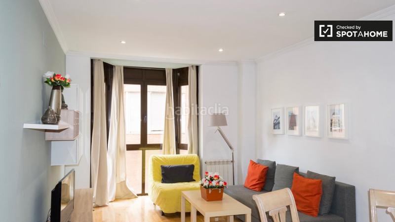 Foto 84e86b28-879e-4893-9372-b7c469242289. Alquiler piso amplio apartamento de 1 dormitorio en alquiler en retiro, en Madrid