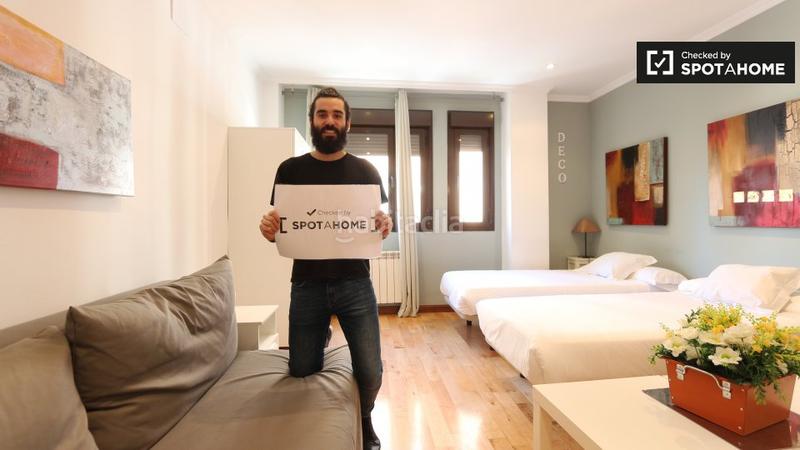 Foto 58490a92-2611-49e1-978c-f87ff3e0a04f. Location appartement avec chauffage dans Adelfas Madrid