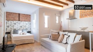 Miete Etagenwohnung in Palacio. Apartamento de 1 dormitorio en alquiler en palacio, madrid
