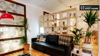 Location Appartement à Cortes-Huertas. Apartamento de 2 dormitorios en alquiler en barrio de las letras