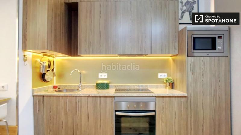 Foto 79c9f4f6-f694-44ce-a4da-77eba869908a. Affitto appartamento con riscaldamento in Cortes-Huertas Madrid