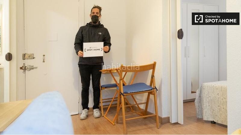 Foto 4d68abf8-1c59-419f-83fb-e8cd9b56487b. Alquiler piso apartamento de 1 dormitorio en alquiler en universidad, en Madrid