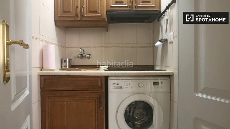 Foto 63e1904e-e0d1-42fb-a98b-25998c09b155. Alquiler piso moderno apartamento de 1 dormitorio en alquiler en centro, en Madrid