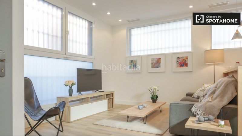 Foto 19ca9401-f541-48f2-9011-4ffa49595059. Rent flat with heating in La Espinilla-Parque Blanco Coslada