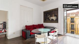 Miete Etagenwohnung in Sol. Elegante apartamento de 2 dormitorios en alquiler en el centro d