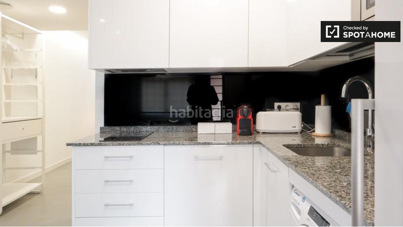 Foto 2e116ff1-7e63-4ff7-824c-231d0bca5330. Rent flat with heating in San Juan Bautista Madrid