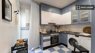 Miete Etagenwohnung in Argüelles. Se alquila piso de 2 habitaciones en casa de campo, madrid.