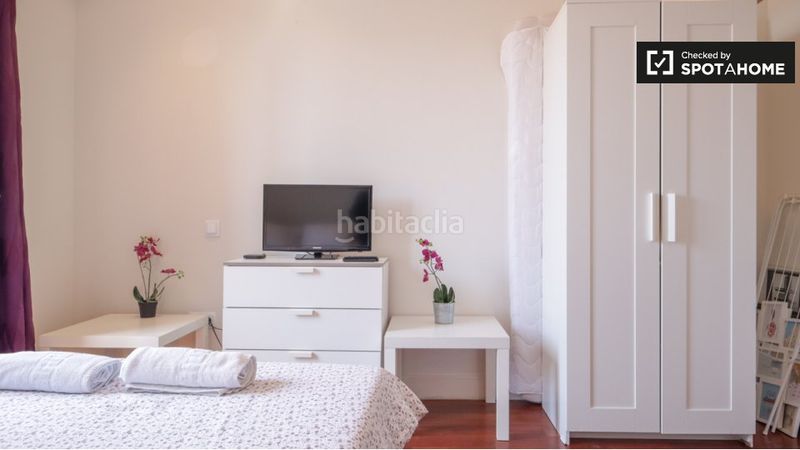 Foto a13a1849-050a-4146-bf30-bcc54aec409a. Rent flat with heating in Embajadores-Lavapiés Madrid