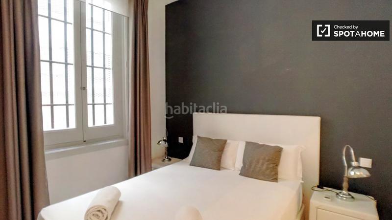 Foto b772f614-57aa-40e8-b4c0-bf65a5803388. Alquiler piso apartamento de 1 dormitorio en alquiler en Sol, en Madrid
