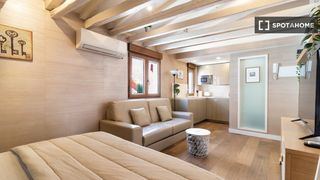Affitto Appartamento in Sol. Apartamento de 1 dormitorio en alquiler en sol, madrid